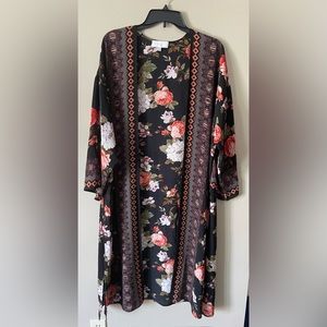 Braeve Long Floral Kimono Duster Size XS/S